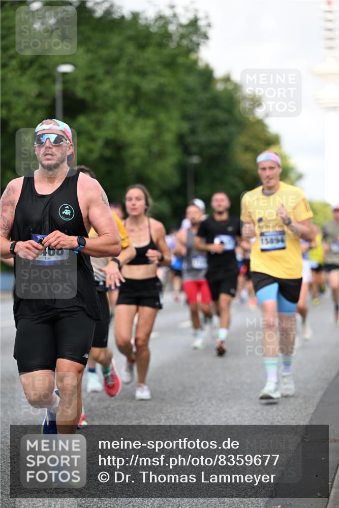 29.06.2025 - hella hamburg halbmarathon Dr. Thomas Lammeyer http://msf.ph/oto/8359677 29.06.2025 09:56:32 Kennedybrücke 1012, 1070, 1415, 1468, 1613, 1735, 1782, 2048, 2189, 2233, 2590, 2970, 3021, 3098, 3109, 3124, 3304, 3907, 3917, 3928, 4080, 4277, 4497, 4691, 4933, 4981, 5476, 5477, 5623, 5682, 6152, 6716, 7005, 7067, 7093, 7191, 7325, 7451, 7599, 7843, 7865, 8145, 8467, 8664, 8694, 8704, 8722, 9081, 9213, 9232, 9374, 9538, 9540, 10000, 10208, 10246, 10313, 10750, 10796, 10969, 11153, 11291, 11346 meine-sportfotos.de