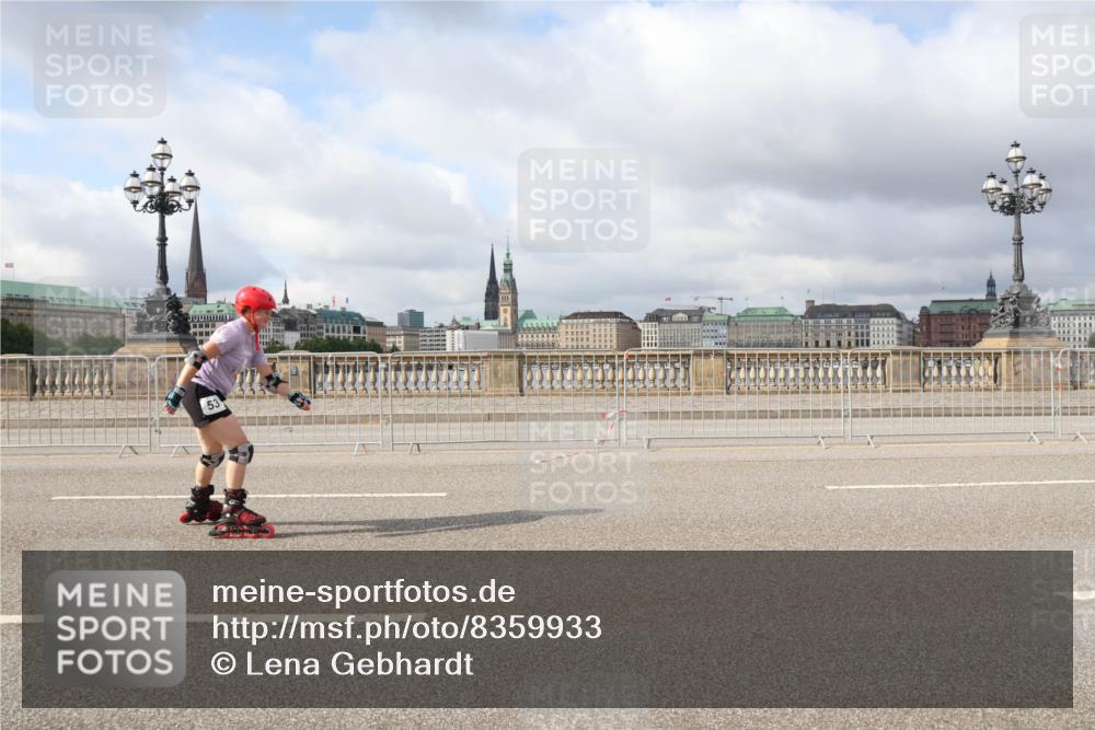 29.06.2025 - hella hamburg halbmarathon Lena Gebhardt http://msf.ph/oto/8359933 29.06.2025 09:09:48 Lombardsbrücke 53 meine-sportfotos.de