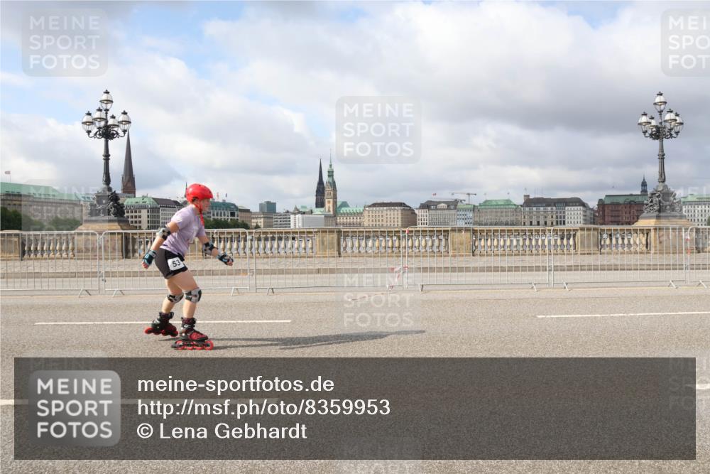 29.06.2025 - hella hamburg halbmarathon Lena Gebhardt http://msf.ph/oto/8359953 29.06.2025 09:09:48 Lombardsbrücke 53 meine-sportfotos.de