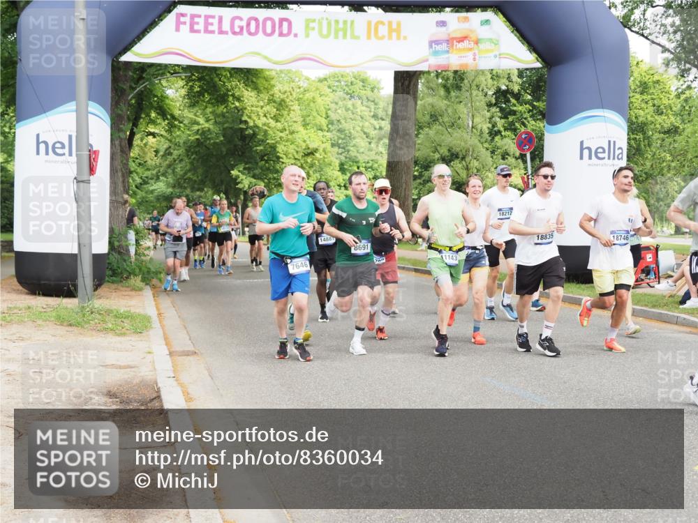 29.06.2025 - hella hamburg halbmarathon MichiJ http://msf.ph/oto/8360034 29.06.2025 10:42:37 Zwischen KM18-KM19 1179, 2029, 2378, 4772, 5465, 7594, 7646, 7742, 8691, 11143, 11797, 11799, 14881, 15884, 16092, 17640, 17642, 17940, 18212, 18290, 18340, 18495, 18746, 18835 meine-sportfotos.de