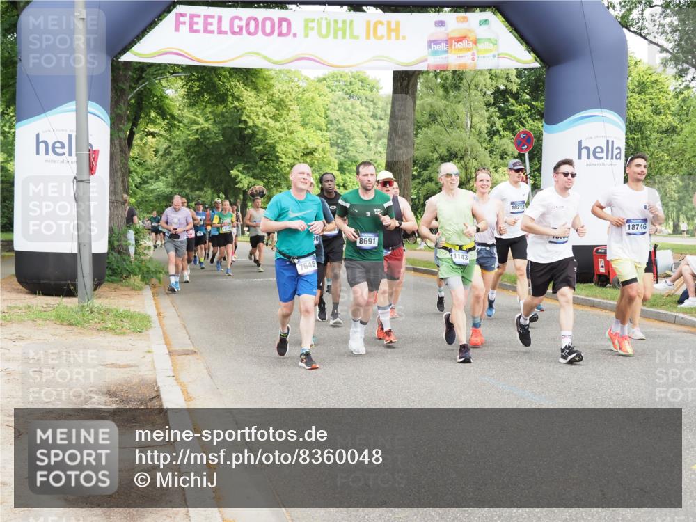 29.06.2025 - hella hamburg halbmarathon MichiJ http://msf.ph/oto/8360048 29.06.2025 10:42:37 Zwischen KM18-KM19 1179, 2029, 2378, 4772, 5465, 7594, 7646, 7742, 8691, 11143, 11797, 11799, 14881, 15884, 16092, 17640, 17642, 17940, 18212, 18290, 18340, 18495, 18746, 18835 meine-sportfotos.de