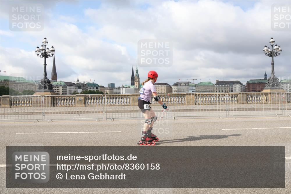 29.06.2025 - hella hamburg halbmarathon Lena Gebhardt http://msf.ph/oto/8360158 29.06.2025 09:09:49 Lombardsbrücke 53 meine-sportfotos.de