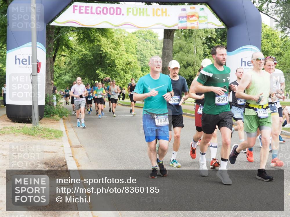 29.06.2025 - hella hamburg halbmarathon MichiJ http://msf.ph/oto/8360185 29.06.2025 10:42:38 Zwischen KM18-KM19 1179, 2029, 2378, 5465, 7646, 7742, 8691, 11143, 11797, 11799, 13234, 14881, 15884, 16092, 16213, 17640, 17642, 18212, 18290, 18340, 18746, 18835, 19152 meine-sportfotos.de