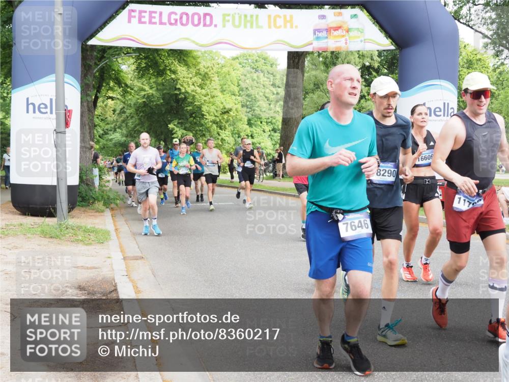 29.06.2025 - hella hamburg halbmarathon MichiJ http://msf.ph/oto/8360217 29.06.2025 10:42:38 Zwischen KM18-KM19 1179, 2029, 2378, 5465, 7646, 7742, 8691, 11143, 11797, 11799, 13234, 14881, 15884, 16092, 16213, 17640, 17642, 18212, 18290, 18340, 18746, 18835, 19152 meine-sportfotos.de