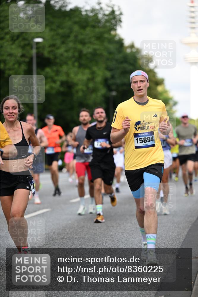 29.06.2025 - hella hamburg halbmarathon Dr. Thomas Lammeyer http://msf.ph/oto/8360225 29.06.2025 09:56:33 Kennedybrücke 1012, 1070, 1415, 1468, 1613, 1735, 1782, 2048, 2189, 2233, 2590, 2970, 3021, 3098, 3109, 3124, 3304, 3907, 3917, 3928, 4277, 4497, 4691, 4933, 4981, 5476, 5477, 5623, 5682, 6152, 6716, 7005, 7067, 7093, 7191, 7325, 7451, 7599, 7765, 7843, 8145, 8467, 8664, 8694, 8704, 8722, 9081, 9213, 9232, 9374, 9534, 9538, 9540, 10000, 10208, 10246, 10313, 10750, 10796, 10969, 11153, 11291, 11346 meine-sportfotos.de