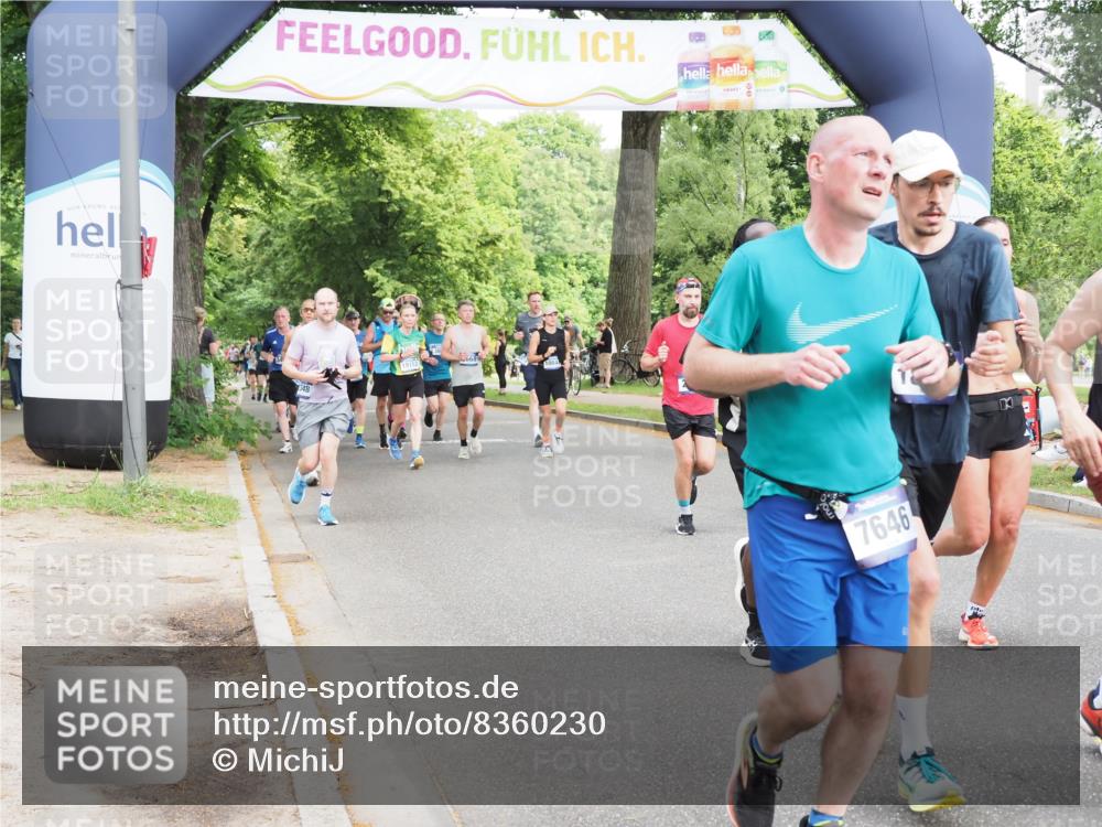 29.06.2025 - hella hamburg halbmarathon MichiJ http://msf.ph/oto/8360230 29.06.2025 10:42:39 Zwischen KM18-KM19 1179, 2029, 2378, 3668, 5465, 7646, 7742, 8691, 11143, 11797, 11799, 13234, 14881, 16092, 16213, 16609, 17640, 17642, 18212, 18290, 18340, 18746, 18835, 19152 meine-sportfotos.de
