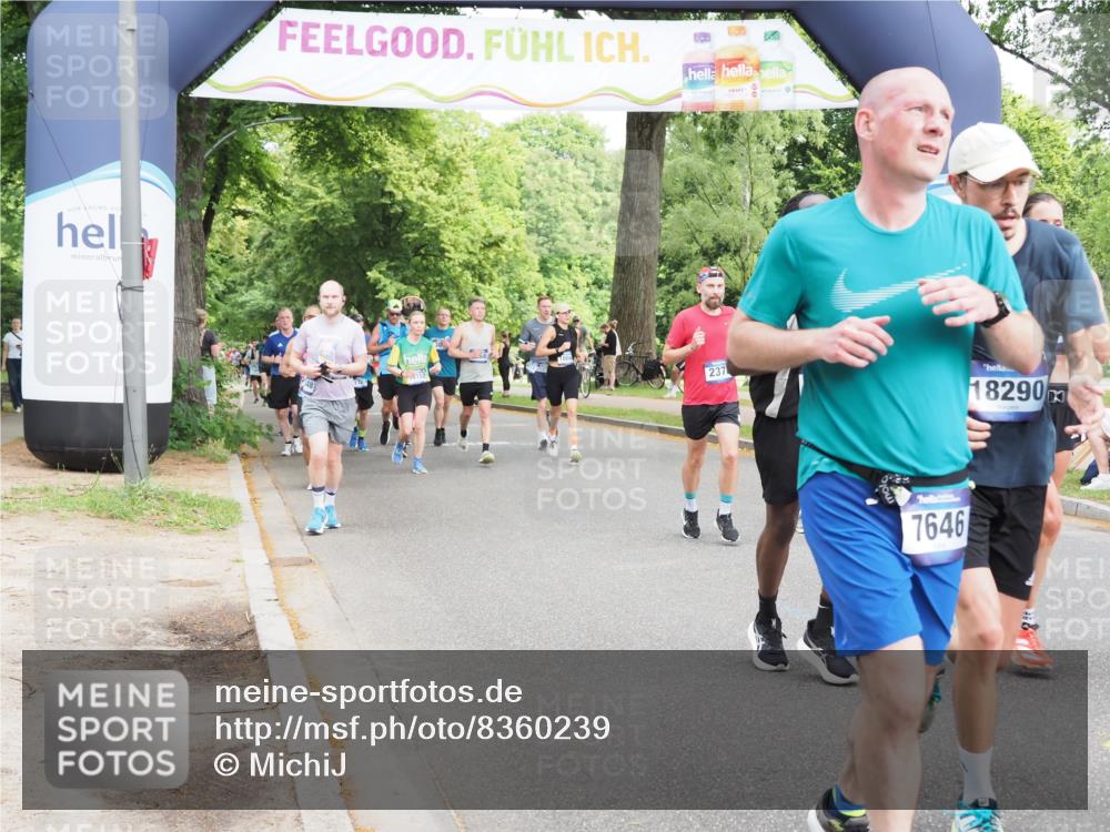 29.06.2025 - hella hamburg halbmarathon MichiJ http://msf.ph/oto/8360239 29.06.2025 10:42:39 Zwischen KM18-KM19 1179, 2029, 2378, 3668, 5465, 7646, 7742, 8691, 11143, 11797, 11799, 13234, 14881, 16092, 16213, 16609, 17640, 17642, 18212, 18290, 18340, 18746, 18835, 19152 meine-sportfotos.de
