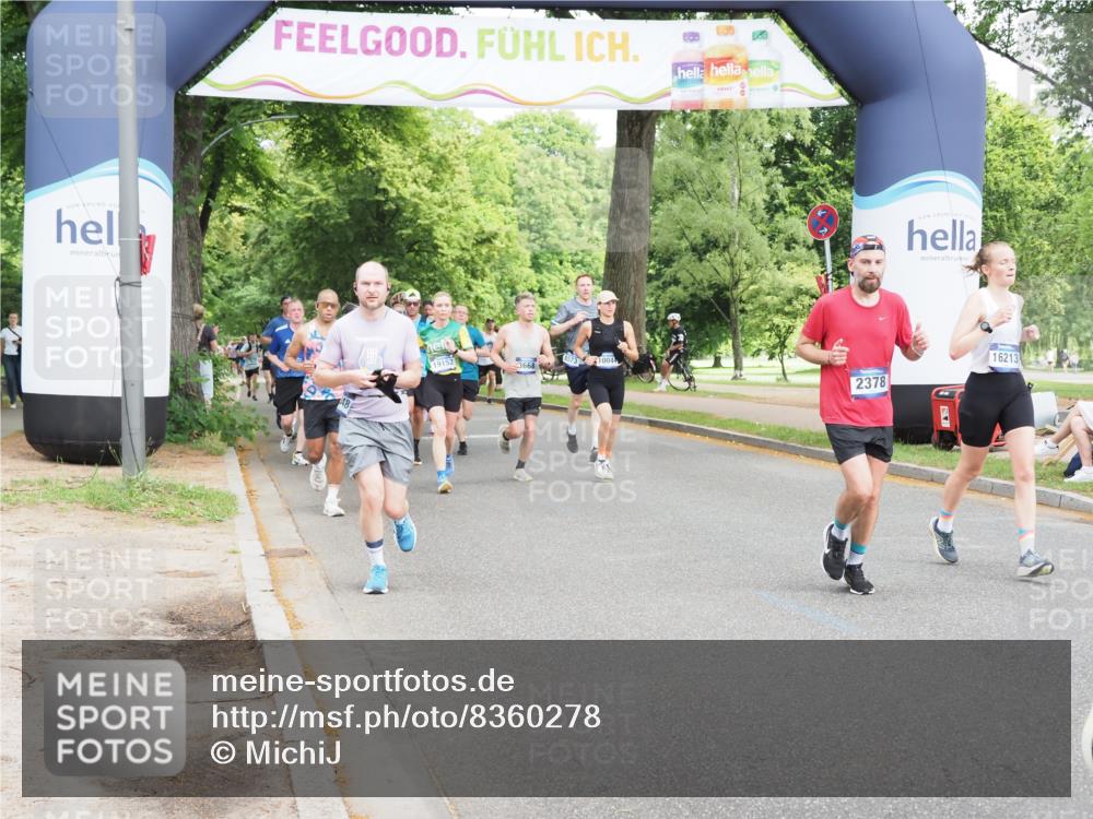 29.06.2025 - hella hamburg halbmarathon MichiJ http://msf.ph/oto/8360278 29.06.2025 10:42:40 Zwischen KM18-KM19 1179, 2378, 3668, 5465, 7646, 7742, 8573, 8691, 10044, 11143, 11797, 11799, 12348, 12590, 13234, 13236, 14881, 16092, 16213, 16609, 17640, 17642, 18212, 18290, 18340, 18746, 18835, 19152 meine-sportfotos.de