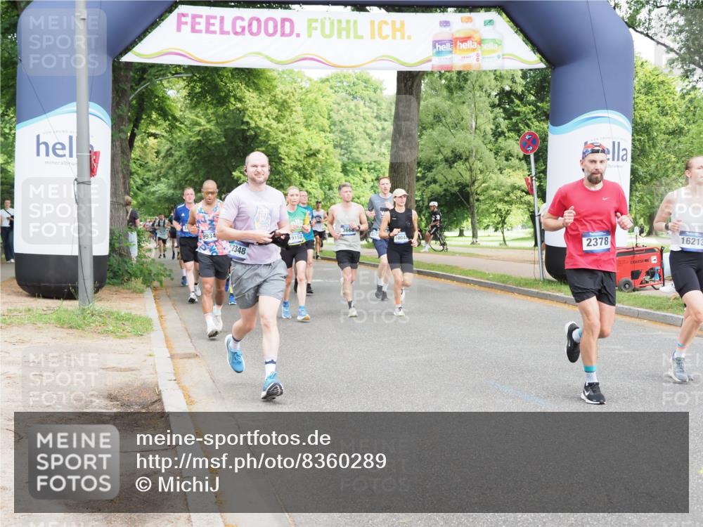 29.06.2025 - hella hamburg halbmarathon MichiJ http://msf.ph/oto/8360289 29.06.2025 10:42:40 Zwischen KM18-KM19 1179, 2378, 3668, 5465, 7646, 7742, 8573, 8691, 10044, 11143, 11797, 11799, 12348, 12590, 13234, 13236, 14881, 16092, 16213, 16609, 17640, 17642, 18212, 18290, 18340, 18746, 18835, 19152 meine-sportfotos.de
