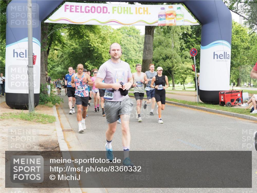 29.06.2025 - hella hamburg halbmarathon MichiJ http://msf.ph/oto/8360332 29.06.2025 10:42:41 Zwischen KM18-KM19 1179, 2378, 3048, 3668, 5465, 7646, 7742, 8573, 8691, 9934, 10044, 11143, 11797, 11799, 12348, 12590, 13234, 13236, 14881, 16092, 16213, 16609, 17642, 18212, 18290, 18340, 18746, 18835, 19152 meine-sportfotos.de