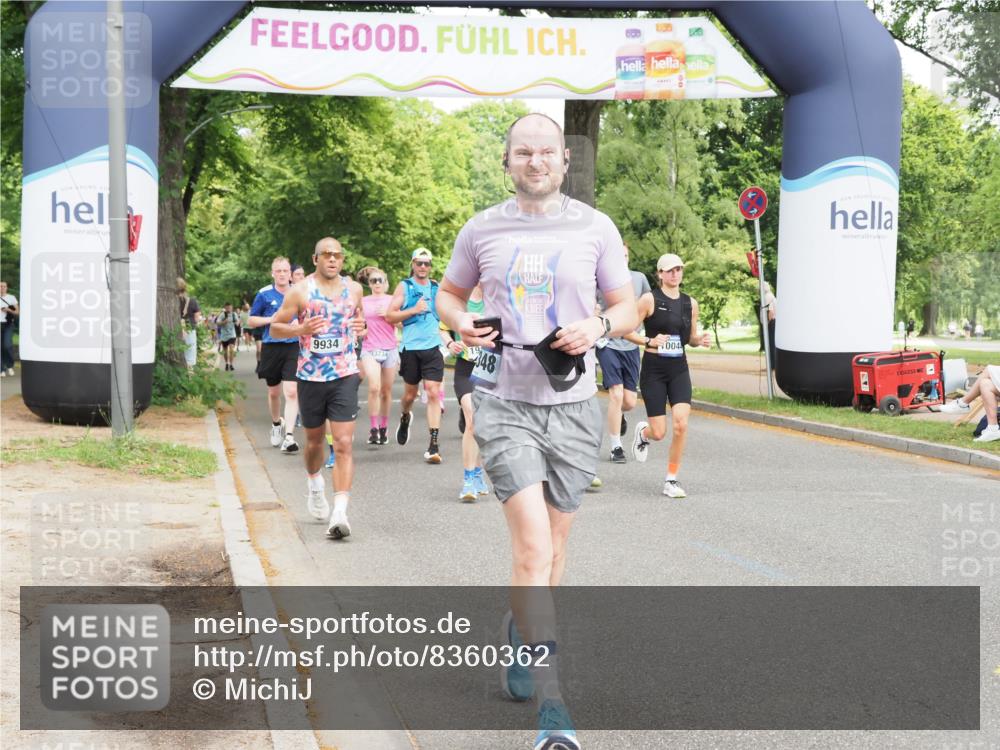 29.06.2025 - hella hamburg halbmarathon MichiJ http://msf.ph/oto/8360362 29.06.2025 10:42:41 Zwischen KM18-KM19 1179, 2378, 3048, 3668, 5465, 7646, 7742, 8573, 8691, 9934, 10044, 11143, 11797, 11799, 12348, 12590, 13234, 13236, 14881, 16092, 16213, 16609, 17642, 18212, 18290, 18340, 18746, 18835, 19152 meine-sportfotos.de