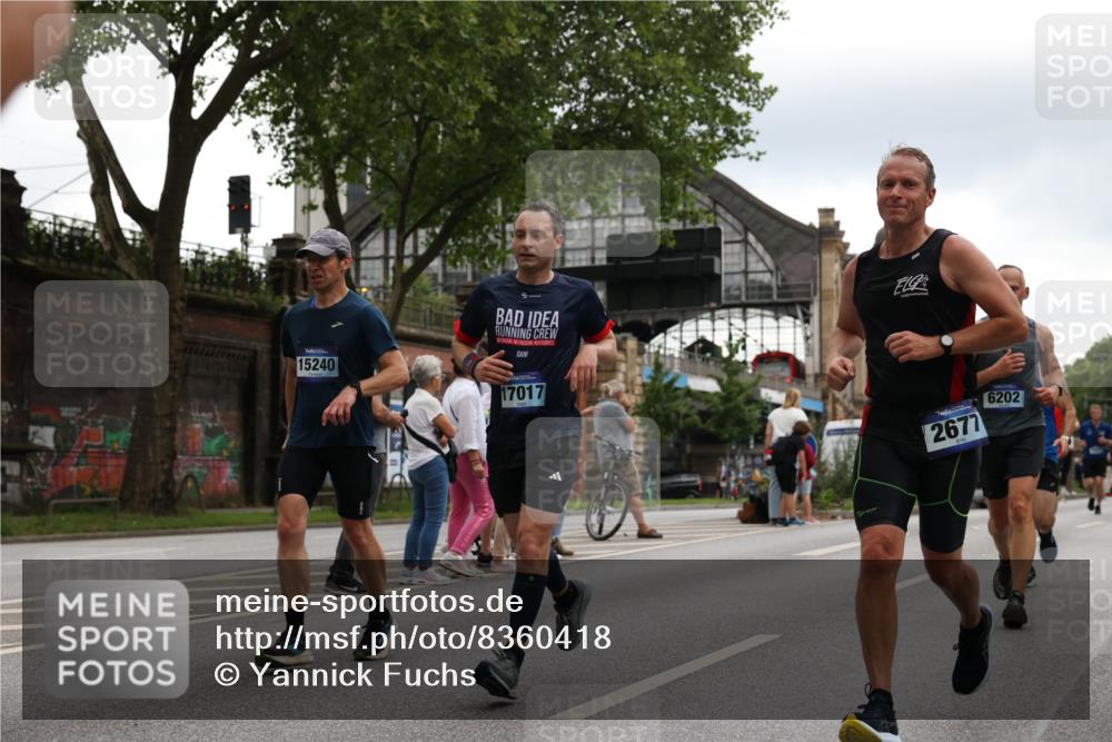 29.06.2025 - hella hamburg halbmarathon Yannick Fuchs http://msf.ph/oto/8360418 29.06.2025 10:53:11 20KM 1285, 2006, 2348, 2584, 2677, 2957, 2978, 3181, 3279, 3425, 3983, 4088, 4592, 5347, 5633, 5885, 6087, 6202, 6208, 6220, 6438, 6636, 6997, 7031, 7223, 7287, 7476, 8290, 9655, 10036, 10759, 10896, 10943, 11935, 11938, 12206, 12261, 12564, 12633, 12862, 13407, 13583, 13761, 14375, 14567, 14631, 14732, 14902, 14965, 15232, 15240, 15263, 15284, 15824, 16160, 16341, 16563, 16910, 16980, 17017, 17346, 17503, 17630, 18153, 18266, 18327, 18467, 18716, 19015, 19160 meine-sportfotos.de