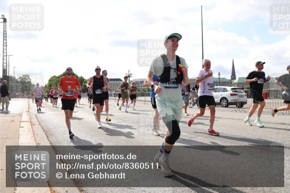 29.06.2025 - hella hamburg halbmarathon Lena Gebhardt http://msf.ph/oto/8360511 29.06.2025 10:01:38 Lombardsbrücke 3199, 17140, 7606, 1722, 1889, 10301, 1130, 1184, 1329, 1387, 1420, 1464, 1653, 1722, 1724, 1729, 1881, 1940, 2006, 2091, 2167, 2354, 2363, 2591, 2806, 2936, 2957, 3039, 3199, 3425, 3663, 4068, 4249, 4319, 4322, 4328, 4370, 4649, 4663, 5547, 5570, 5602, 5603, 5675, 5742, 6087, 6281, 0000, 6302, 6438, 6591, 6595, 6921, 6924, 7287, 7846, 8030, 8045, 8046, 8191, 8392, 8578, 8691, 8822, 8926, 9230, 10281, 10301, 10383, 10576, 10882, 10915, 11043, 11465 meine-sportfotos.de