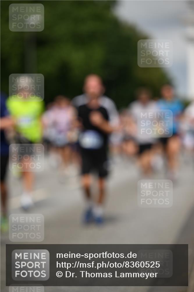 29.06.2025 - hella hamburg halbmarathon Dr. Thomas Lammeyer http://msf.ph/oto/8360525 29.06.2025 10:18:53 Kennedybrücke 1296, 1379, 1575, 1728, 1745, 2046, 2281, 2690, 3454, 3507, 3509, 3691, 4495, 4641, 5608, 5800, 5981, 6181, 6317, 6710, 6724, 7195, 7439, 7446, 7447, 7881, 8239, 8256, 8275, 8522, 8563, 8755, 8854, 8892, 9709, 9911, 9975, 10589, 10717, 10858, 11271 meine-sportfotos.de