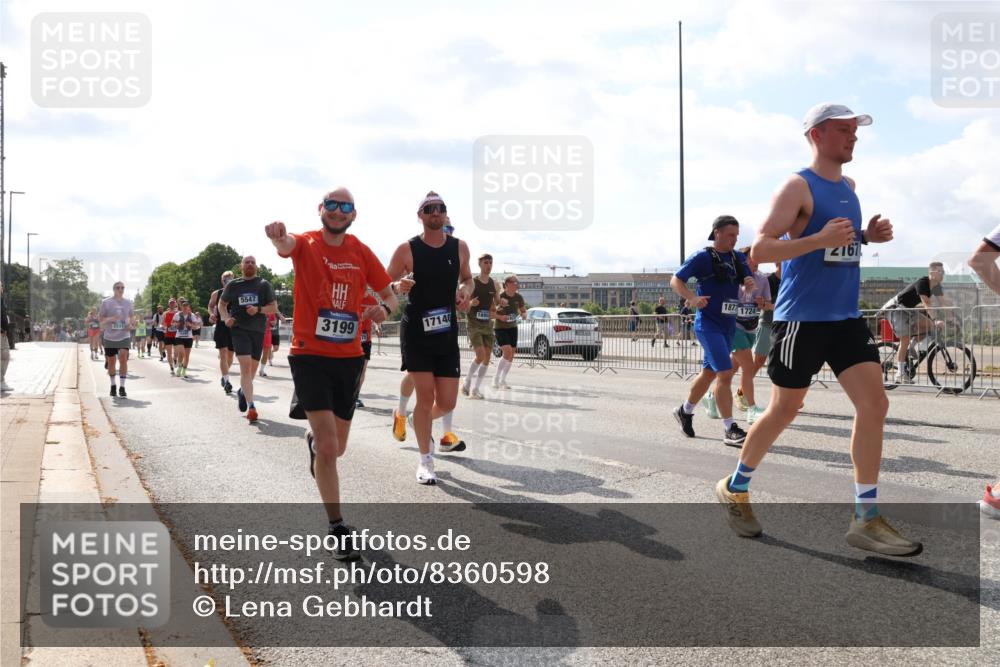 29.06.2025 - hella hamburg halbmarathon Lena Gebhardt http://msf.ph/oto/8360598 29.06.2025 10:01:39 Lombardsbrücke 2591, 5547, 3199, 17140, 1895, 187, 1724, 2167, 1184, 1329, 1387, 1420, 1464, 1653, 1722, 1724, 1729, 1881, 1940, 2006, 2091, 2167, 2354, 2363, 2591, 2806, 2957, 3039, 3199, 3425, 3663, 4068, 4249, 4286, 4319, 4322, 4328, 4370, 4649, 4663, 5547, 5570, 5602, 5603, 5675, 5742, 6087, 6281, 0000, 6302, 6438, 6591, 6595, 6921, 6924, 7287, 7846, 8030, 8045, 8046, 8191, 8392, 8578, 8691, 8822, 8926, 9230, 10281, 10301, 10383, 10576, 10882, 10915, 11043, 11465 meine-sportfotos.de