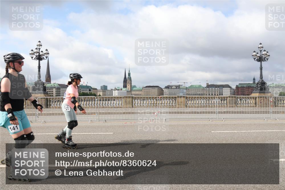29.06.2025 - hella hamburg halbmarathon Lena Gebhardt http://msf.ph/oto/8360624 29.06.2025 09:10:00 Lombardsbrücke 132, 141 meine-sportfotos.de