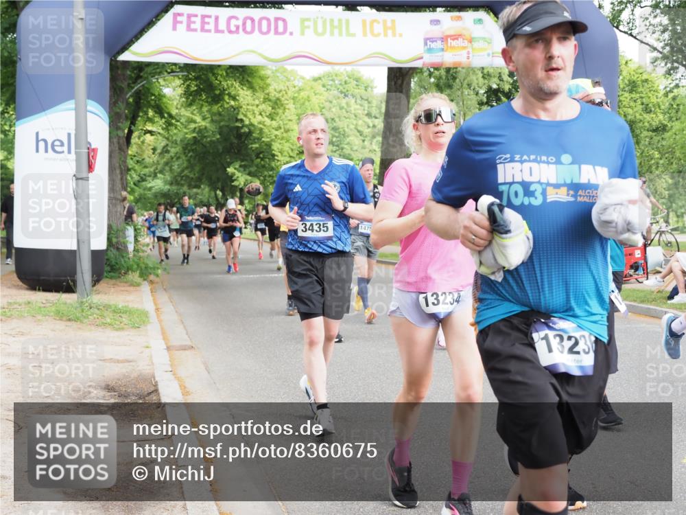 29.06.2025 - hella hamburg halbmarathon MichiJ http://msf.ph/oto/8360675 29.06.2025 10:42:44 Zwischen KM18-KM19 2378, 3048, 3435, 3668, 5465, 8573, 8691, 8996, 9934, 10044, 11797, 12248, 12348, 12590, 13234, 13236, 14408, 14750, 16092, 16213, 16609, 18212, 18290, 19091, 19152 meine-sportfotos.de