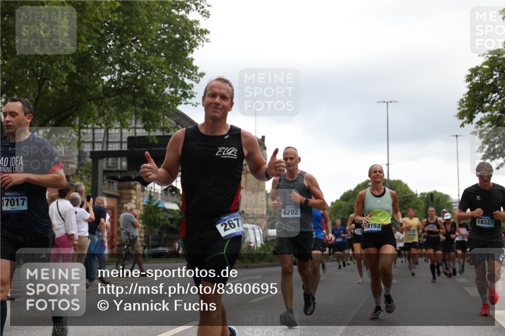 29.06.2025 - hella hamburg halbmarathon Yannick Fuchs http://msf.ph/oto/8360695 29.06.2025 10:53:11 20KM 1285, 2006, 2348, 2584, 2677, 2957, 2978, 3181, 3279, 3425, 3983, 4088, 4592, 5347, 5633, 5885, 6087, 6202, 6208, 6220, 6438, 6636, 6997, 7031, 7223, 7287, 7476, 8290, 9655, 10036, 10759, 10896, 10943, 11935, 11938, 12206, 12261, 12564, 12633, 12862, 13407, 13583, 13761, 14375, 14567, 14631, 14732, 14902, 14965, 15232, 15240, 15263, 15284, 15824, 16160, 16341, 16563, 16910, 16980, 17017, 17346, 17503, 17630, 18153, 18266, 18327, 18467, 18716, 19015, 19160 meine-sportfotos.de