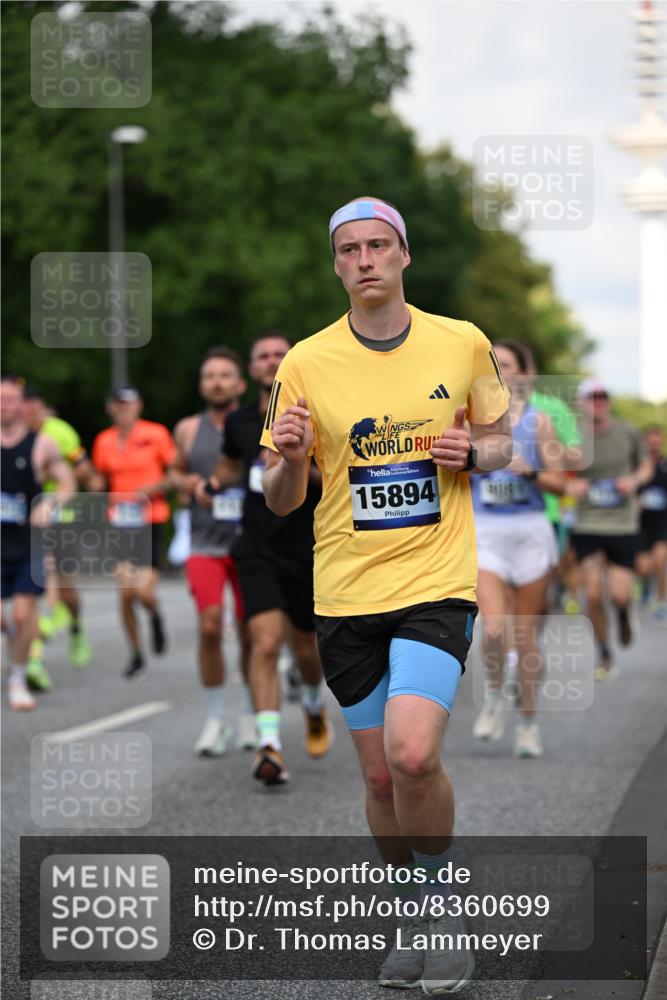 29.06.2025 - hella hamburg halbmarathon Dr. Thomas Lammeyer http://msf.ph/oto/8360699 29.06.2025 09:56:34 Kennedybrücke 1012, 1070, 1415, 1468, 1613, 1735, 1782, 2048, 2189, 2213, 2233, 2590, 2970, 3021, 3098, 3109, 3124, 3304, 3907, 3917, 3928, 4277, 4497, 4691, 4933, 4981, 5476, 5477, 5623, 5682, 6152, 6712, 6716, 7005, 7067, 7093, 7191, 7325, 7451, 7599, 7765, 7843, 8145, 8467, 8664, 8694, 8704, 8722, 9081, 9213, 9232, 9374, 9534, 9538, 9540, 9585, 10000, 10208, 10246, 10313, 10750, 10796, 10969, 11153, 11291, 11346 meine-sportfotos.de