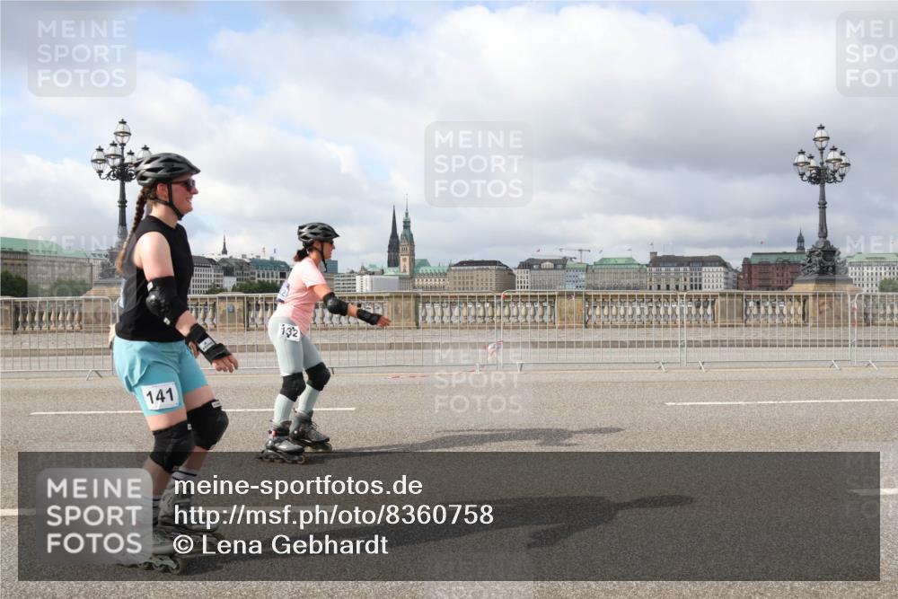 29.06.2025 - hella hamburg halbmarathon Lena Gebhardt http://msf.ph/oto/8360758 29.06.2025 09:10:00 Lombardsbrücke 141, 132 meine-sportfotos.de