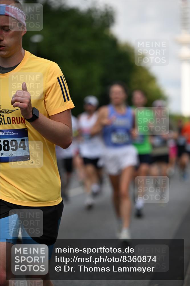 29.06.2025 - hella hamburg halbmarathon Dr. Thomas Lammeyer http://msf.ph/oto/8360874 29.06.2025 09:56:35 Kennedybrücke 1012, 1070, 1415, 1468, 1613, 1735, 1782, 2048, 2189, 2213, 2233, 2590, 2970, 3021, 3098, 3109, 3124, 3304, 3907, 3917, 3928, 4277, 4497, 4691, 4933, 4981, 5476, 5477, 5623, 5682, 6152, 6712, 6716, 7005, 7067, 7093, 7191, 7325, 7599, 7765, 7843, 8145, 8664, 8694, 8704, 8722, 9081, 9213, 9232, 9374, 9534, 9538, 9540, 9585, 10000, 10208, 10246, 10313, 10750, 10796, 10969, 11153, 11291, 11346 meine-sportfotos.de