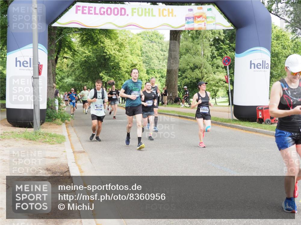 29.06.2025 - hella hamburg halbmarathon MichiJ http://msf.ph/oto/8360956 29.06.2025 10:42:50 Zwischen KM18-KM19 3435, 5643, 8311, 8639, 8996, 10188, 10582, 12248, 14175, 14408, 14750, 15113, 16043, 18719, 19091 meine-sportfotos.de
