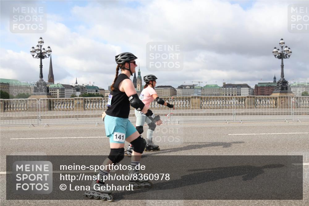29.06.2025 - hella hamburg halbmarathon Lena Gebhardt http://msf.ph/oto/8360978 29.06.2025 09:10:00 Lombardsbrücke 141 meine-sportfotos.de