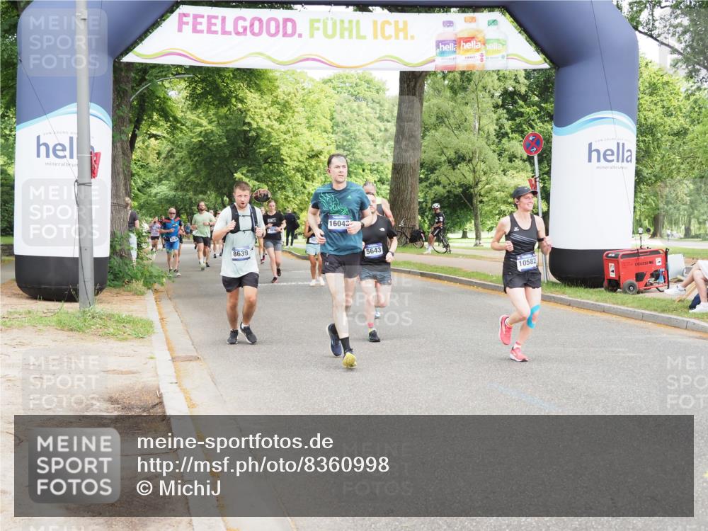 29.06.2025 - hella hamburg halbmarathon MichiJ http://msf.ph/oto/8360998 29.06.2025 10:42:50 Zwischen KM18-KM19 3435, 5643, 8311, 8639, 8996, 10188, 10582, 12248, 14175, 14408, 14750, 15113, 16043, 18719, 19091 meine-sportfotos.de