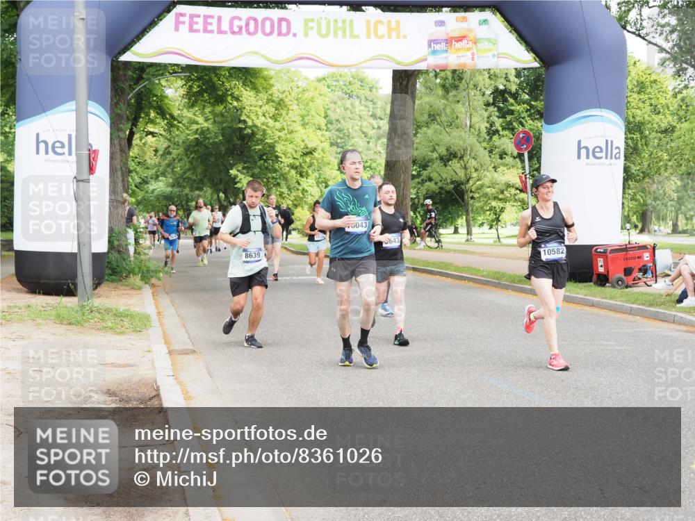 29.06.2025 - hella hamburg halbmarathon MichiJ http://msf.ph/oto/8361026 29.06.2025 10:42:51 Zwischen KM18-KM19 3435, 5643, 8311, 8639, 10188, 10582, 12248, 14175, 14750, 15113, 16043, 18719, 19091 meine-sportfotos.de
