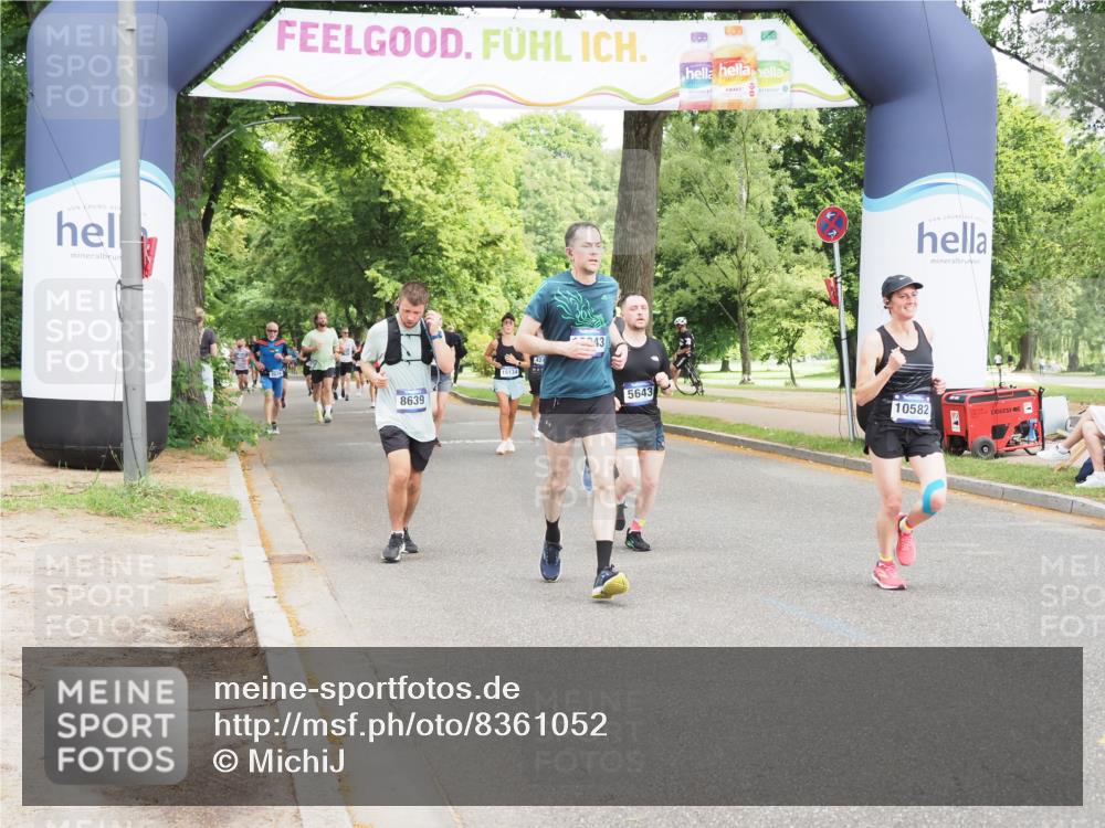 29.06.2025 - hella hamburg halbmarathon MichiJ http://msf.ph/oto/8361052 29.06.2025 10:42:51 Zwischen KM18-KM19 3435, 5643, 8311, 8639, 10188, 10582, 12248, 14175, 14750, 15113, 16043, 18719, 19091 meine-sportfotos.de