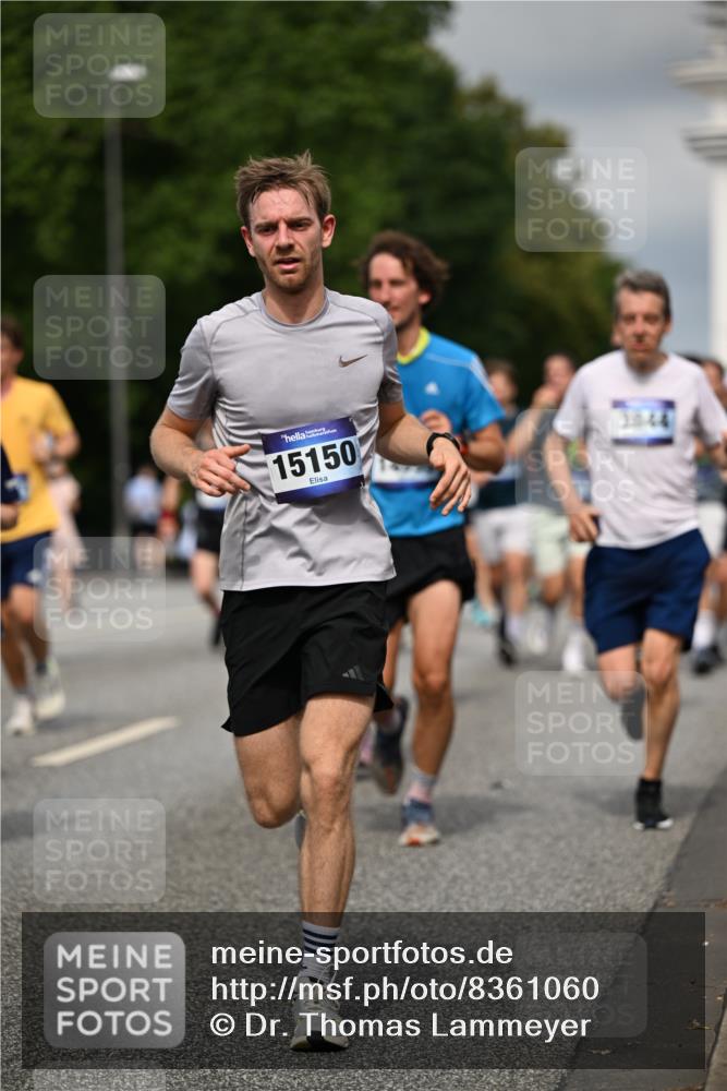29.06.2025 - hella hamburg halbmarathon Dr. Thomas Lammeyer http://msf.ph/oto/8361060 29.06.2025 10:18:56 Kennedybrücke 1296, 1379, 1524, 1575, 1745, 2046, 2281, 2690, 3454, 3507, 3509, 3513, 3650, 3691, 4495, 4641, 5608, 5800, 5981, 6317, 6710, 7195, 7439, 7446, 7447, 7881, 8239, 8256, 8275, 8522, 8563, 8609, 8854, 8892, 9709, 9911, 9975, 10589, 10717, 10858, 11271 meine-sportfotos.de