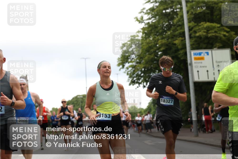 29.06.2025 - hella hamburg halbmarathon Yannick Fuchs http://msf.ph/oto/8361231 29.06.2025 10:53:13 20KM 1285, 2006, 2348, 2584, 2677, 2957, 2978, 3114, 3181, 3279, 3425, 3983, 4088, 4592, 5347, 5633, 5885, 6087, 6202, 6220, 6438, 6997, 7031, 7223, 7287, 7476, 8290, 9655, 10036, 10587, 10759, 10896, 10943, 11935, 11938, 12206, 12261, 12564, 12633, 12736, 12862, 13583, 13761, 14375, 14567, 14732, 14902, 14965, 15232, 15240, 15284, 15824, 16160, 16341, 16563, 16910, 16980, 17017, 17346, 17503, 17630, 18153, 18266, 18327, 18467, 18716, 19015, 19160 meine-sportfotos.de