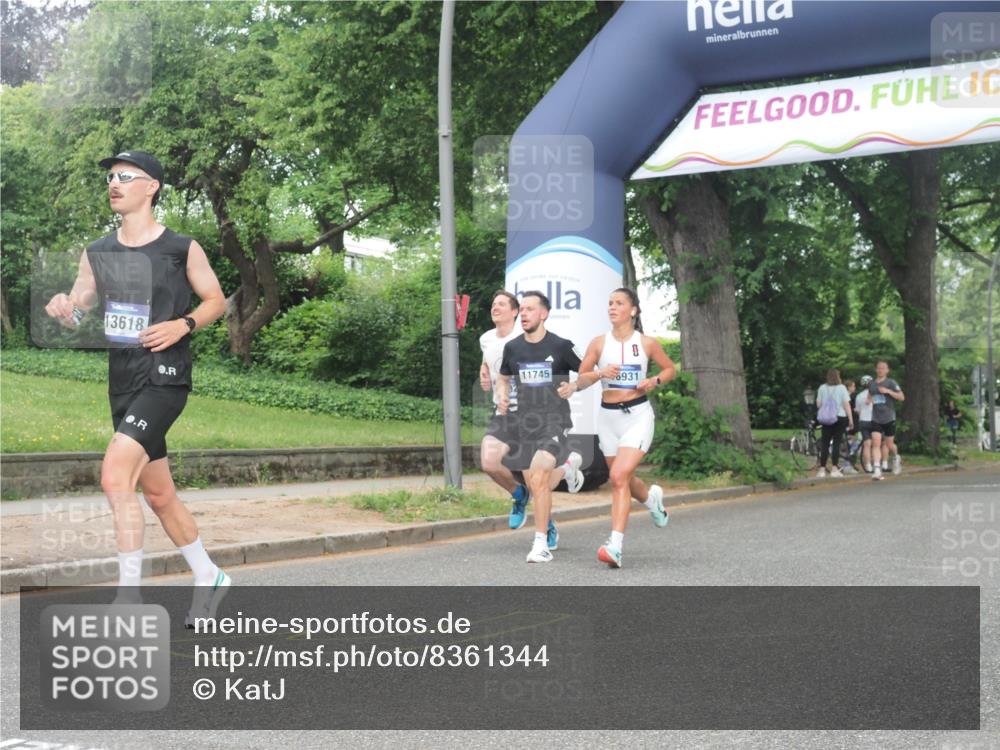 29.06.2025 - hella hamburg halbmarathon KatJ http://msf.ph/oto/8361344 29.06.2025 10:22:30 Zwischen KM18-KM19 2879, 4602 meine-sportfotos.de