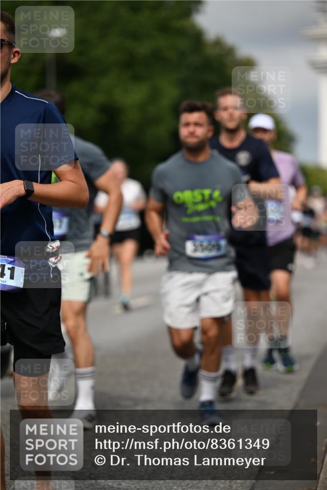 29.06.2025 - hella hamburg halbmarathon Dr. Thomas Lammeyer http://msf.ph/oto/8361349 29.06.2025 10:19:01 Kennedybrücke 1296, 1379, 1524, 1575, 1745, 2046, 2281, 2690, 3507, 3509, 3513, 3650, 4495, 4641, 5271, 5608, 5800, 5981, 5986, 6248, 6317, 6710, 7195, 7439, 7446, 7447, 7881, 8237, 8239, 8256, 8275, 8522, 8609, 8854, 8892, 9709, 9911, 9975, 9997, 10589, 10717, 10858, 11271 meine-sportfotos.de