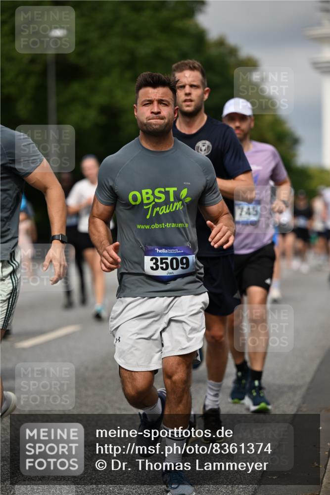 29.06.2025 - hella hamburg halbmarathon Dr. Thomas Lammeyer http://msf.ph/oto/8361374 29.06.2025 10:19:01 Kennedybrücke 1296, 1379, 1524, 1575, 1745, 2046, 2281, 2690, 3507, 3509, 3513, 3650, 4495, 4641, 5271, 5608, 5800, 5981, 5986, 6248, 6317, 6710, 7195, 7439, 7446, 7447, 7881, 8237, 8239, 8256, 8275, 8522, 8609, 8854, 8892, 9709, 9911, 9975, 9997, 10589, 10717, 10858, 11271 meine-sportfotos.de