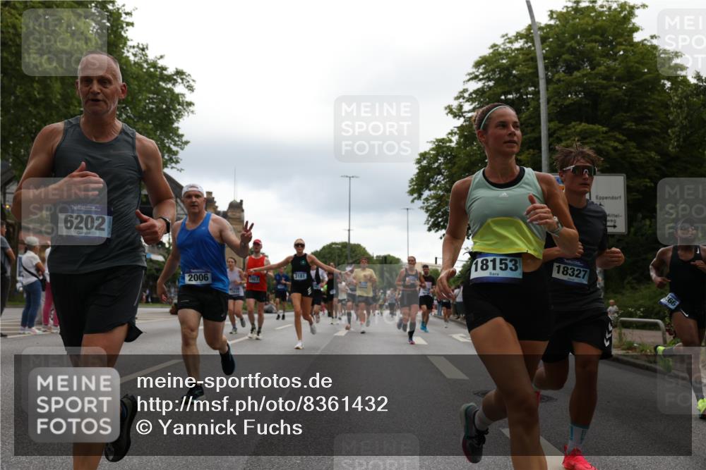 29.06.2025 - hella hamburg halbmarathon Yannick Fuchs http://msf.ph/oto/8361432 29.06.2025 10:53:13 20KM 1285, 2006, 2348, 2584, 2677, 2957, 2978, 3114, 3181, 3279, 3425, 3983, 4088, 4592, 5347, 5633, 5885, 6087, 6202, 6220, 6438, 6997, 7031, 7223, 7287, 7476, 8290, 9655, 10036, 10587, 10759, 10896, 10943, 11935, 11938, 12206, 12261, 12564, 12633, 12736, 12862, 13583, 13761, 14375, 14567, 14732, 14902, 14965, 15232, 15240, 15284, 15824, 16160, 16341, 16563, 16910, 16980, 17017, 17346, 17503, 17630, 18153, 18266, 18327, 18467, 18716, 19015, 19160 meine-sportfotos.de