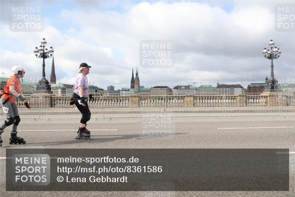 29.06.2025 - hella hamburg halbmarathon Lena Gebhardt http://msf.ph/oto/8361586 29.06.2025 09:10:14 Lombardsbrücke 38 meine-sportfotos.de