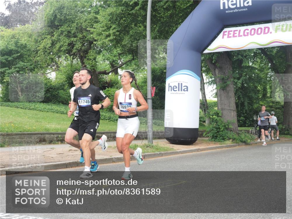 29.06.2025 - hella hamburg halbmarathon KatJ http://msf.ph/oto/8361589 29.06.2025 10:22:31 Zwischen KM18-KM19 2879, 4602 meine-sportfotos.de