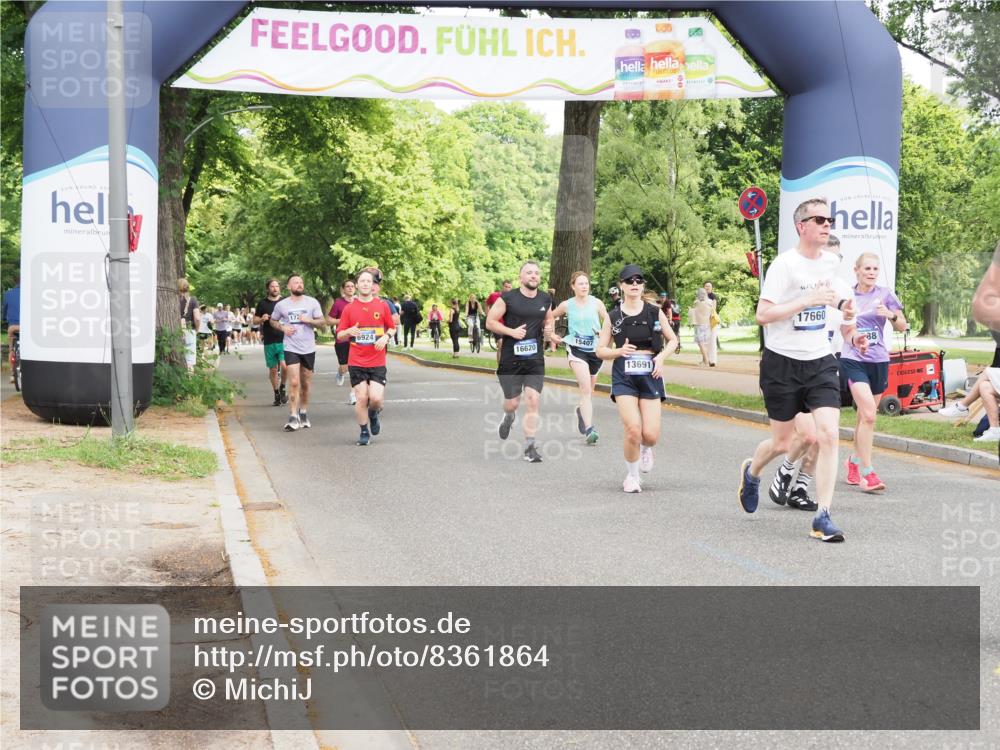 29.06.2025 - hella hamburg halbmarathon MichiJ http://msf.ph/oto/8361864 29.06.2025 10:43:03 Zwischen KM18-KM19 5744, 6759, 6924, 9884, 11870, 12440, 13394, 13691, 14363, 14588, 15407, 16620, 17201, 17660, 17993 meine-sportfotos.de