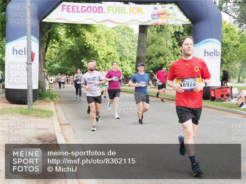 29.06.2025 - hella hamburg halbmarathon MichiJ http://msf.ph/oto/8362115 29.06.2025 10:43:06 Zwischen KM18-KM19 6759, 6924, 9884, 11870, 13691, 13750, 14363, 14588, 15407, 16401, 16620, 16786, 17201, 17660, 17993 meine-sportfotos.de