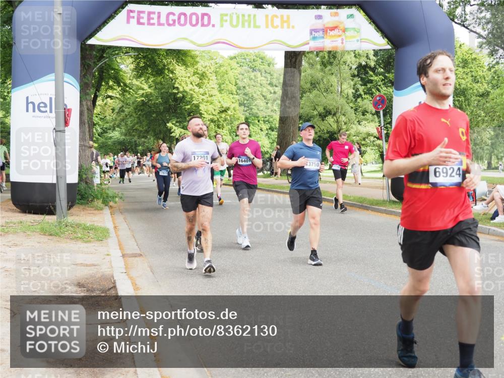 29.06.2025 - hella hamburg halbmarathon MichiJ http://msf.ph/oto/8362130 29.06.2025 10:43:06 Zwischen KM18-KM19 6759, 6924, 9884, 11870, 13691, 13750, 14363, 14588, 15407, 16401, 16620, 16786, 17201, 17660, 17993 meine-sportfotos.de