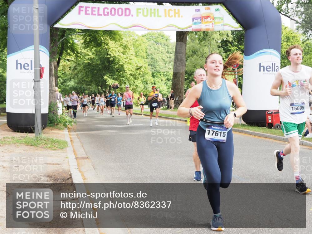 29.06.2025 - hella hamburg halbmarathon MichiJ http://msf.ph/oto/8362337 29.06.2025 10:43:11 Zwischen KM18-KM19 1180, 8330, 11590, 13691, 13750, 15407, 15695, 16401, 16786, 17201, 17615 meine-sportfotos.de