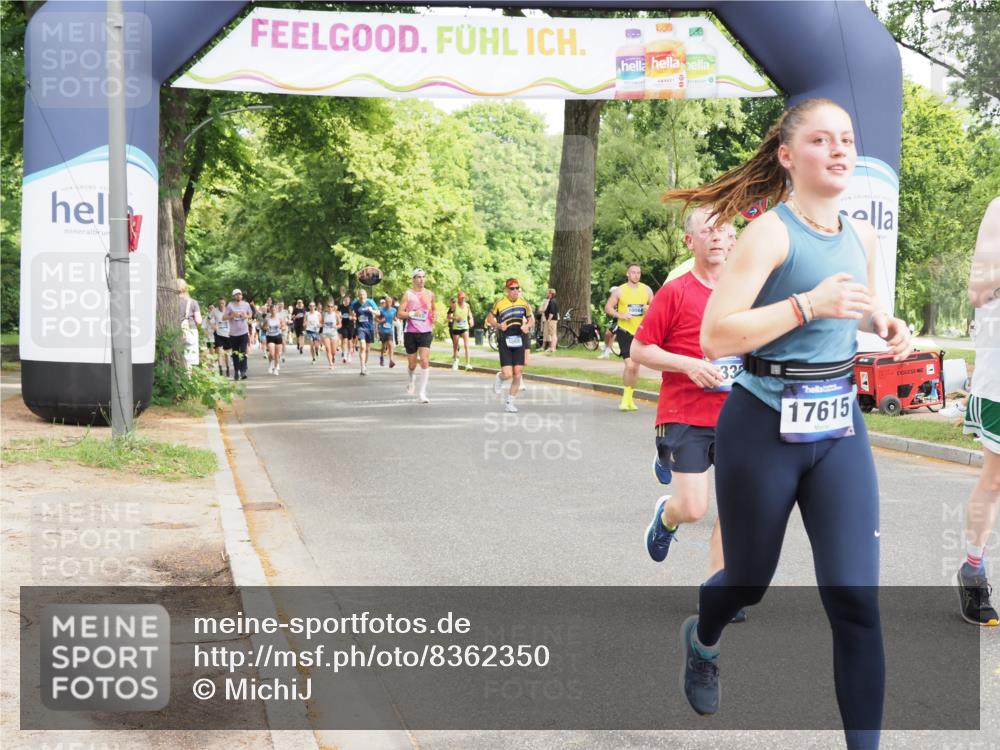 29.06.2025 - hella hamburg halbmarathon MichiJ http://msf.ph/oto/8362350 29.06.2025 10:43:11 Zwischen KM18-KM19 1180, 8330, 11590, 13691, 13750, 15407, 15695, 16401, 16786, 17201, 17615 meine-sportfotos.de