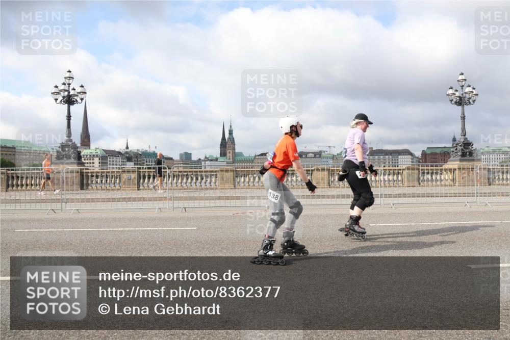 29.06.2025 - hella hamburg halbmarathon Lena Gebhardt http://msf.ph/oto/8362377 29.06.2025 09:10:15 Lombardsbrücke 138 meine-sportfotos.de