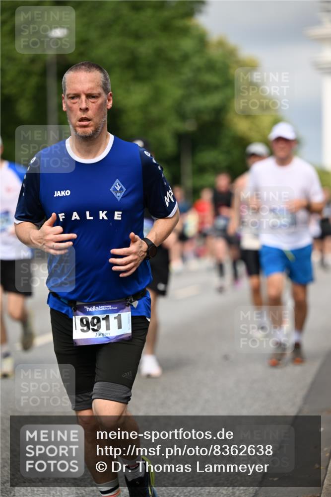 29.06.2025 - hella hamburg halbmarathon Dr. Thomas Lammeyer http://msf.ph/oto/8362638 29.06.2025 10:19:10 Kennedybrücke 1296, 1379, 1524, 1575, 1745, 1890, 2110, 2281, 3507, 3509, 3513, 3650, 4492, 4494, 4495, 4641, 5271, 5608, 5739, 5800, 5981, 5986, 6248, 6287, 6317, 6710, 7439, 7452, 7809, 7810, 8237, 8239, 8256, 8275, 8609, 8854, 9113, 9423, 9911, 9975, 9997, 10589, 10717, 10775, 10858, 11271 meine-sportfotos.de