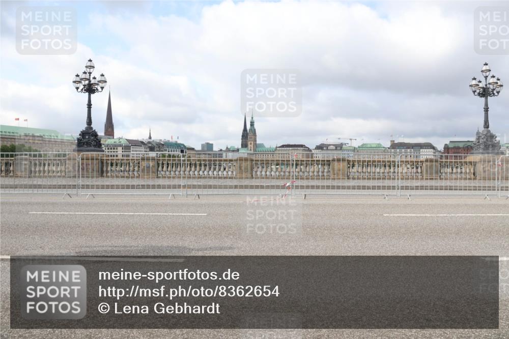 29.06.2025 - hella hamburg halbmarathon Lena Gebhardt http://msf.ph/oto/8362654 29.06.2025 09:10:36 Lombardsbrücke  meine-sportfotos.de