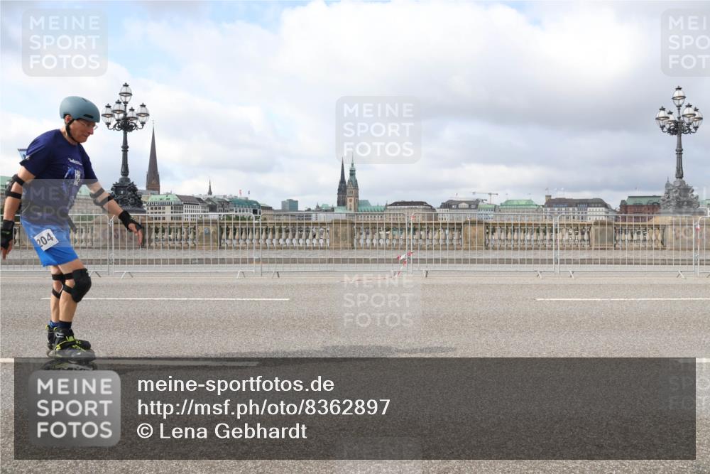 29.06.2025 - hella hamburg halbmarathon Lena Gebhardt http://msf.ph/oto/8362897 29.06.2025 09:10:36 Lombardsbrücke 204 meine-sportfotos.de