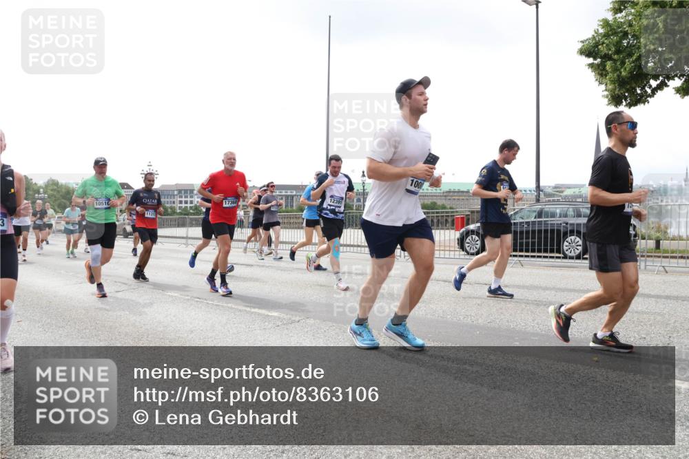 29.06.2025 - hella hamburg halbmarathon Lena Gebhardt http://msf.ph/oto/8363106 29.06.2025 10:39:21 Lombardsbrücke 3, 10516, 17368, 11313, 12391, 100, 1451, 1760, 1856, 1883, 2092, 2524, 2534, 2571, 2574, 2578, 2843, 2893, 2998, 3275, 3307, 3353, 3727, 3745, 4257, 4320, 4410, 4523, 4603, 4609, 4659, 4855, 4882, 4964, 5045, 5701, 6062, 6112, 6321, 6342, 6343, 6611, 6719, 6726, 6748, 7053, 7341, 7501, 7506, 7524, 7589, 7684, 7815, 8203, 8243, 8457, 8783, 8995, 9393, 9420, 9446, 9569, 9698, 9747, 9777, 9974, 9977, 10001, 10072, 10315, 10512, 10516, 13060 meine-sportfotos.de