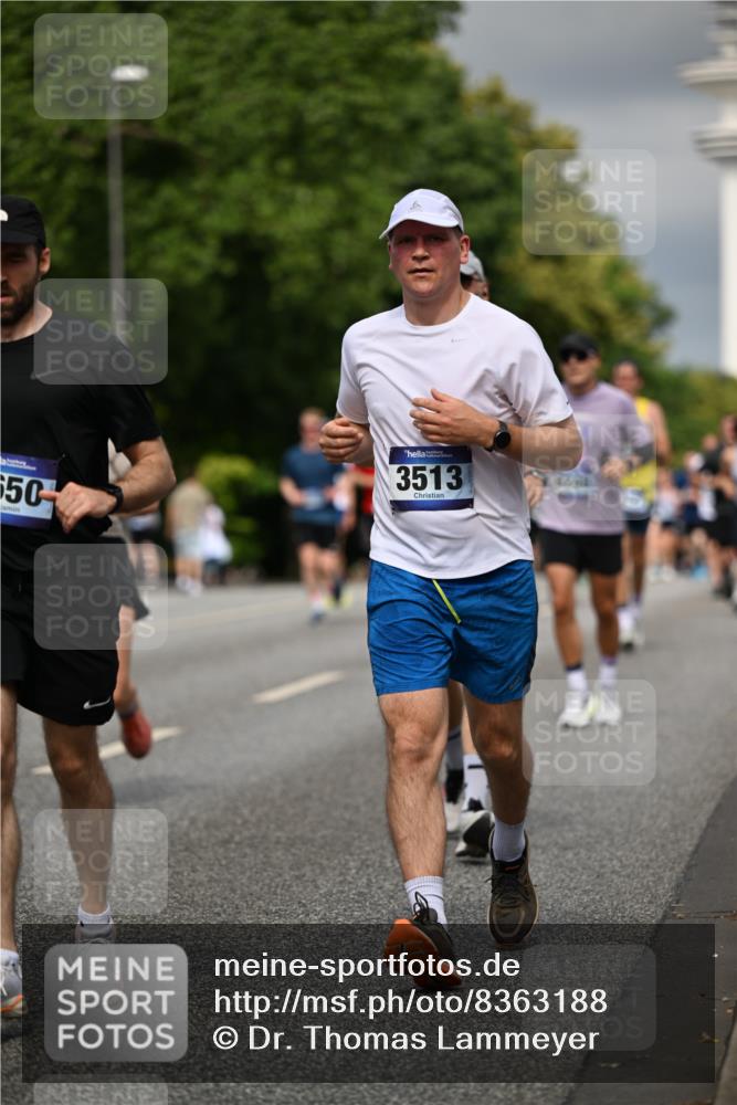 29.06.2025 - hella hamburg halbmarathon Dr. Thomas Lammeyer http://msf.ph/oto/8363188 29.06.2025 10:19:12 Kennedybrücke 1296, 1379, 1524, 1575, 1745, 1890, 2110, 2281, 3507, 3509, 3513, 3650, 4492, 4494, 4495, 4641, 5069, 5271, 5608, 5739, 5800, 5981, 5986, 6248, 6287, 6317, 6710, 7439, 7452, 7809, 7810, 8237, 8239, 8256, 8609, 9113, 9423, 9911, 9975, 9997, 10589, 10717, 10775, 10858, 11271 meine-sportfotos.de