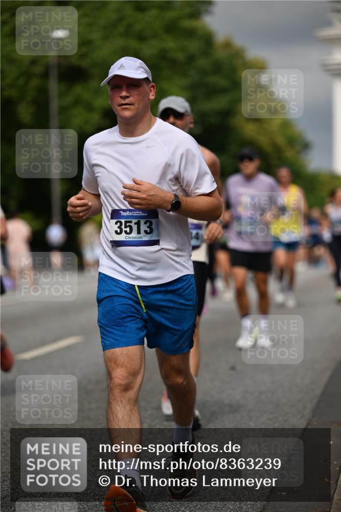 29.06.2025 - hella hamburg halbmarathon Dr. Thomas Lammeyer http://msf.ph/oto/8363239 29.06.2025 10:19:13 Kennedybrücke 1296, 1379, 1524, 1575, 1745, 1890, 2110, 2281, 3507, 3509, 3513, 3650, 4492, 4494, 4495, 5069, 5271, 5608, 5739, 5800, 5981, 5986, 6248, 6287, 6317, 6710, 7439, 7452, 7809, 7810, 8237, 8239, 8256, 8609, 9113, 9423, 9657, 9911, 9975, 9997, 10775, 10858, 11271 meine-sportfotos.de